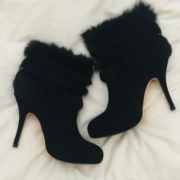 Coach Janeva Fur Trim Round Toe Ankle Boots / Black Suede (8) - Picture 2 of 12